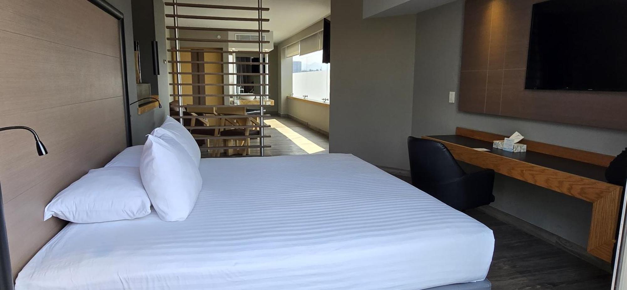 Ramada By Wyndham Mexico City Santa Fe 외부 사진