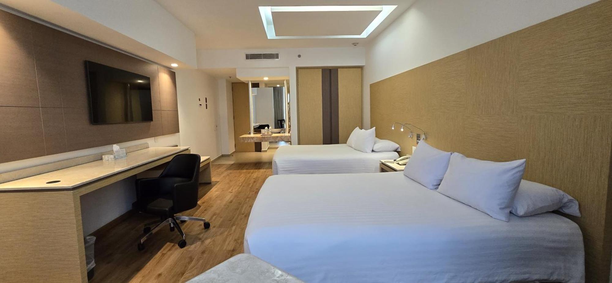 Ramada By Wyndham Mexico City Santa Fe 외부 사진